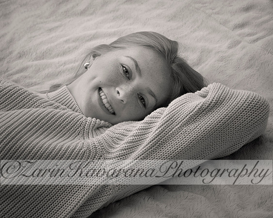 012A8135b&w
